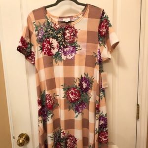 Lularoe Carly